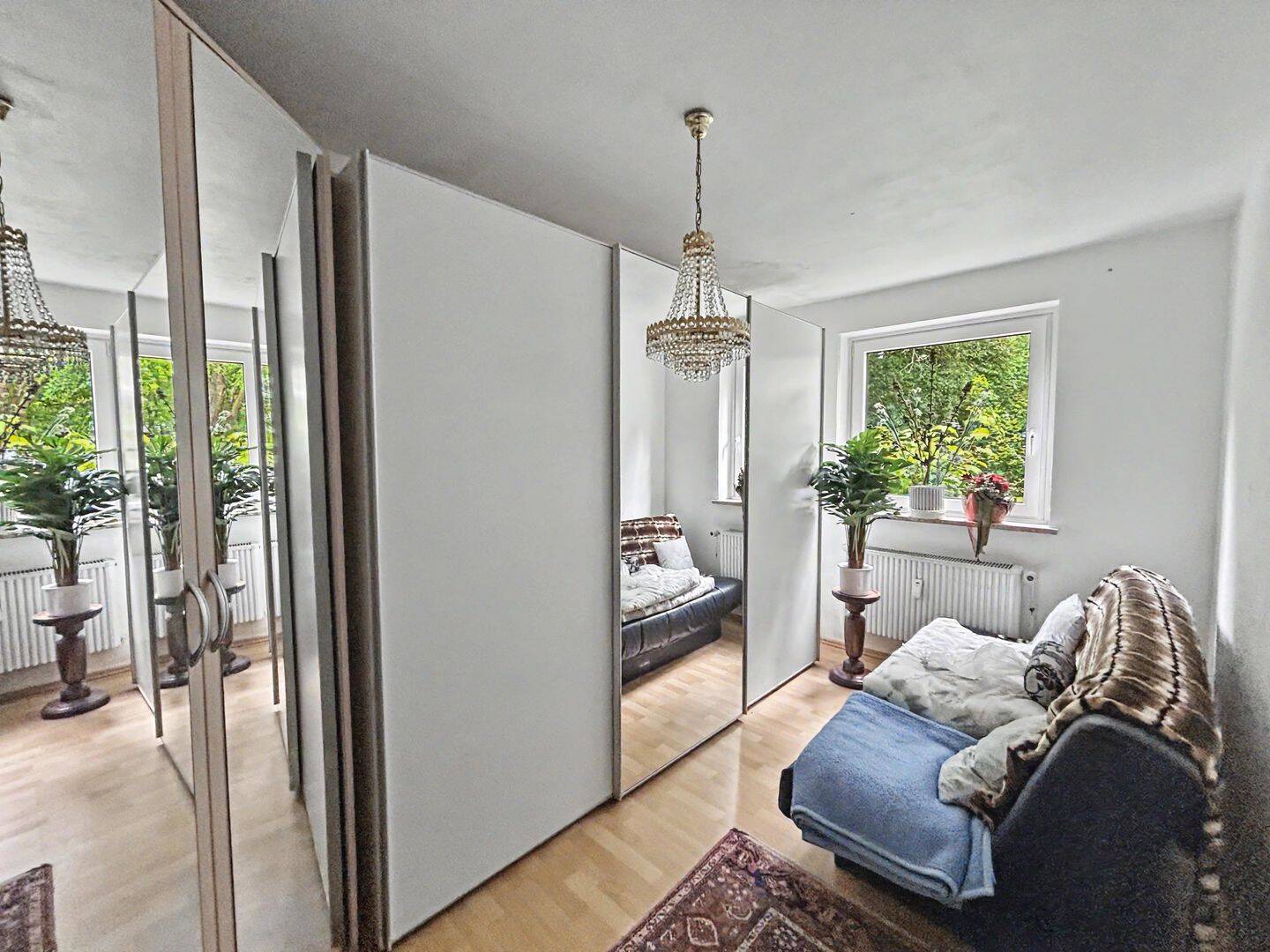 Wohnen mit Parkflair: Großzügige 5-Zimmer-Maisonettewohnung mit Potenzial in Wentorf bei Hamburg – Wentorf bei Hamburg – Vorschaubild 6