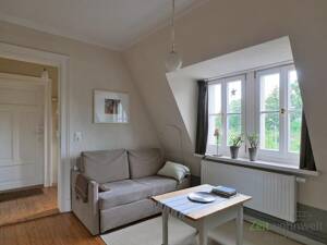 (EF1176_M) Dresden: Äußere Neustadt, geschmackvoll möbliertes 2-Zimmer-Apartment in historischem Gebäude, WLAN – 1097 Dresden – Vorschaubild 2