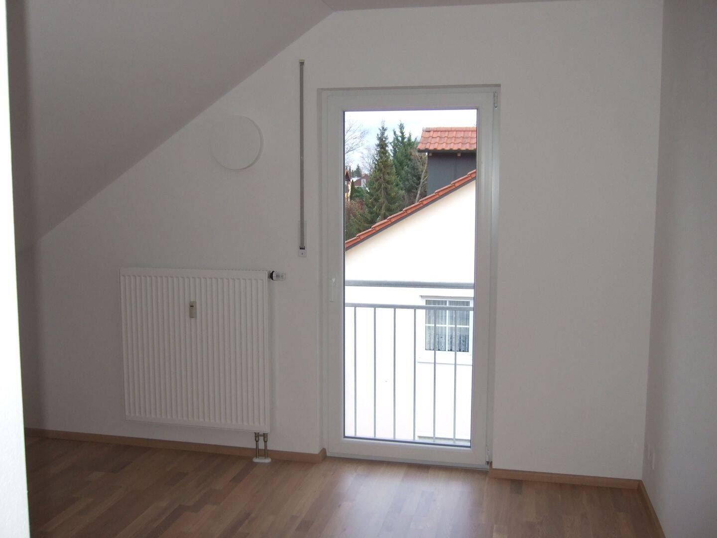 Reizvolle 2 ZKB-Wohnung in Ingolstadt-Südwest – Ingolstadt – Vorschaubild 4