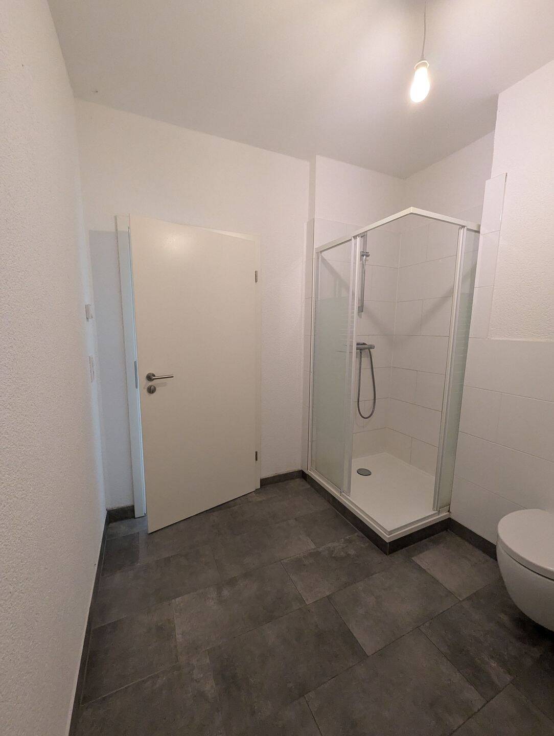 ++++TRAUMWOHNUNG+3 RAUM MIT TERRASSE+BAD M. DUSCHE u. BADEWANNE+FBH+LIFT++UVM.+++ – Leipzig – Vorschaubild 4