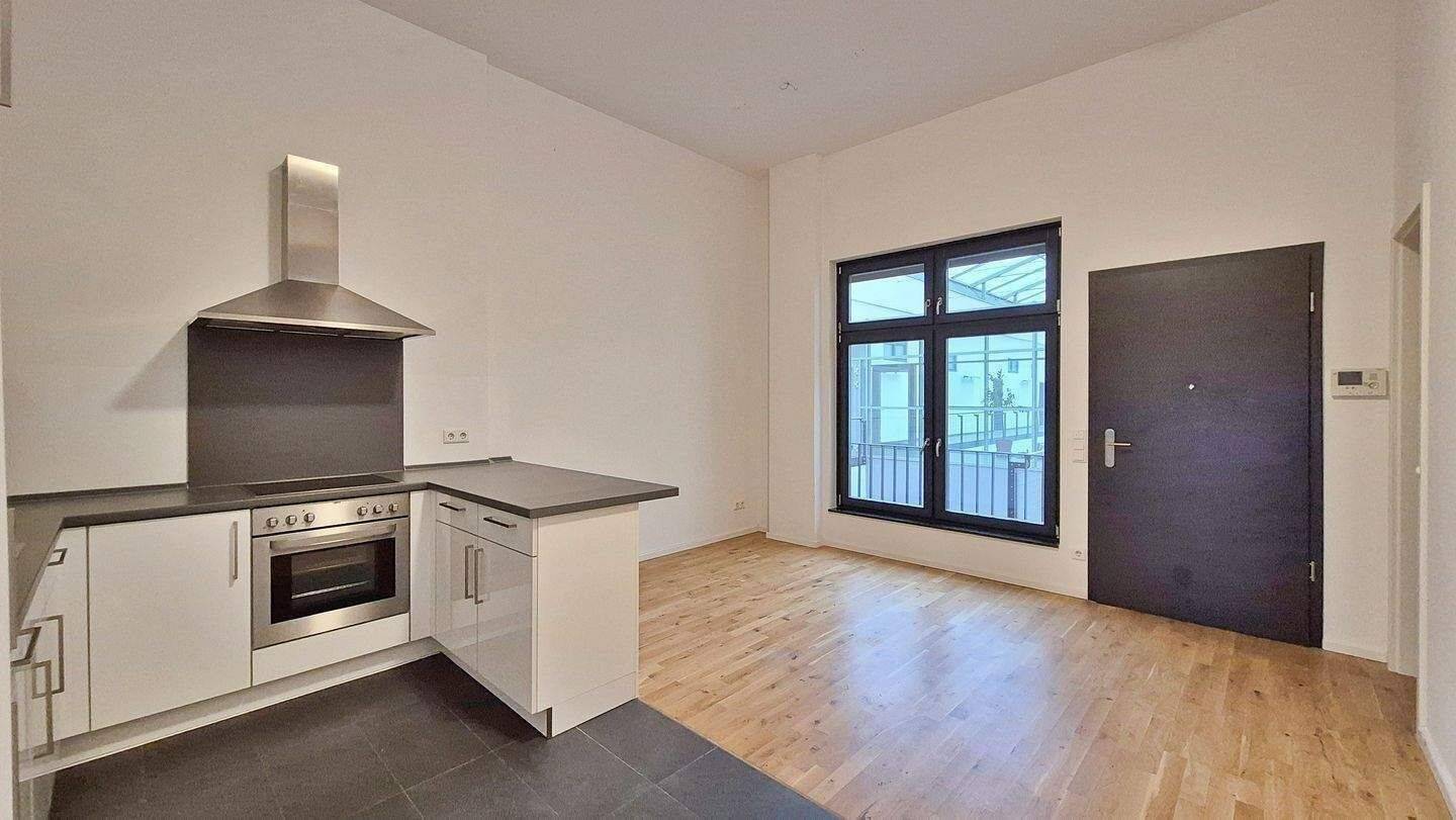 Exklusives Loft am Spreeufer – großzügig, lichtdurchflutet und mit sonnigem Westbalkon – Berlin – Vorschaubild 8