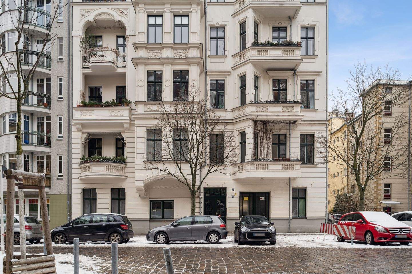 Charmante, renovierte Altbauwohnung in zentraler Lage von Schöneberg – Berlin – Bild 1 von 9