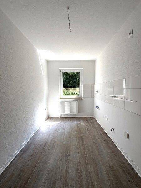 Frisch renovierte 2-Zi.-Whg. mit neuem Badezimmer – Wuppertal – Vorschaubild 4
