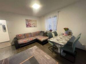 Sichere Kapitalanlage: Vermietete 4-Zimmer-Wohnung mit Loggia in gefragter Lage von Fürth – 90766 Fürth – Vorschaubild 7