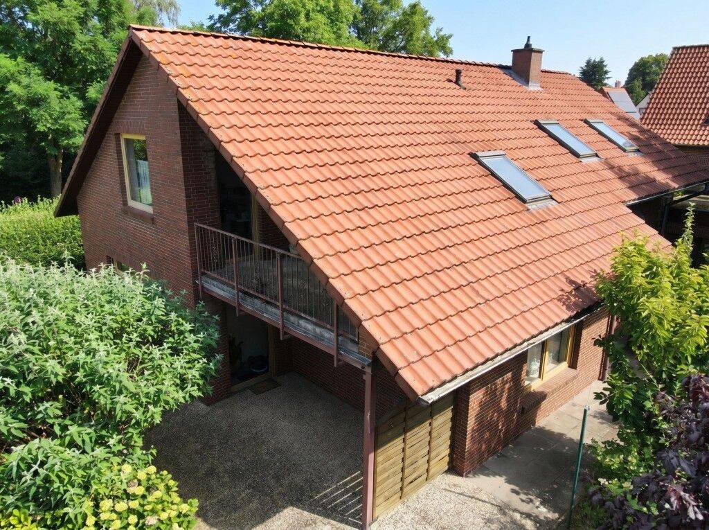 Junges Einfamilienhaus in zentraler Lage von Varel – Varel – Vorschaubild 2