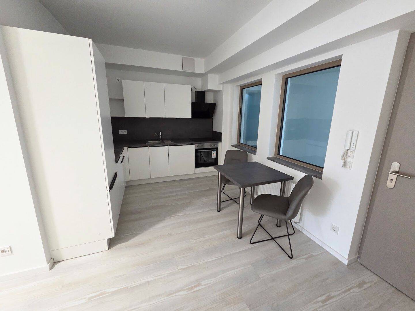 2 Monate mietfrei! Neues 1-Zimmer-Apartment, separater Koch-/Essbereich + Einbauküche + Duschbad – Aachen – Vorschaubild 5