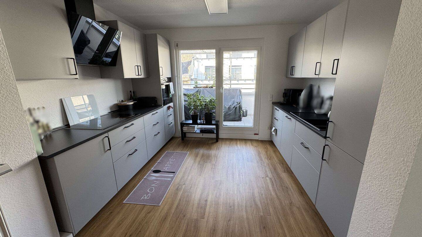 Penthouse Wohnung mit 2 Balkonen – Karlsruhe – Vorschaubild 2