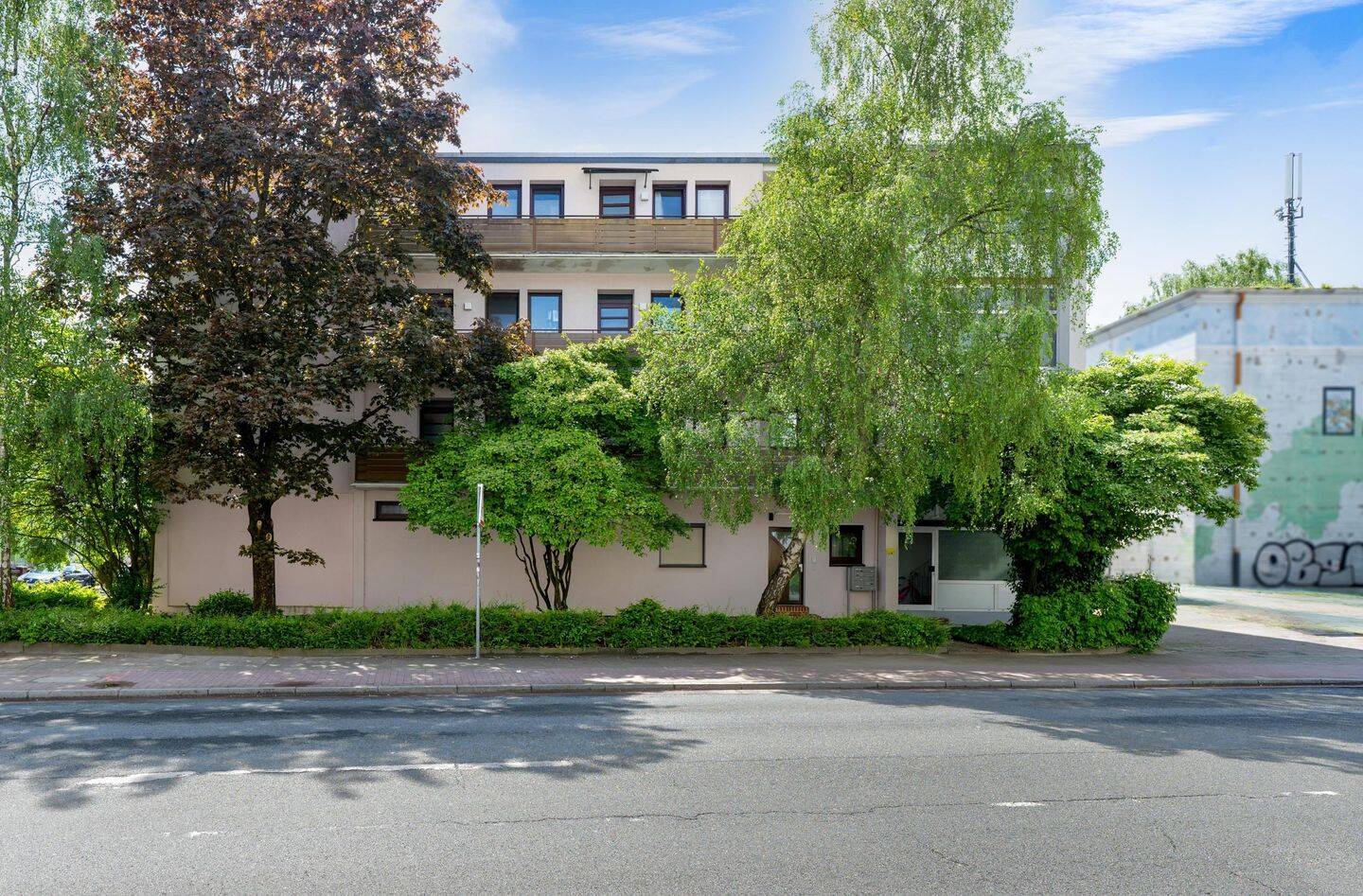 Bremen - Huckelriede: Solide und langfristig vermietete 3-Zimmerwohnung mit Garageneinstellplatz – Bremen – Vorschaubild 2