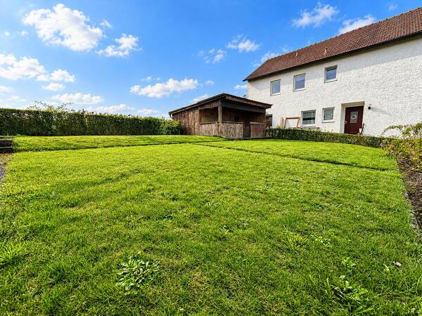 Mehrfamilienhaus in 95336 Mainleus / Schwarzach bei Kulmbach mit 185,79 m² kaufen