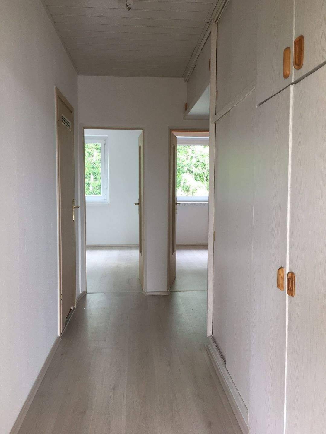 Kapitalanlage -Vermietete Eigentumswohnung im Dachgeschoss am Chemnitzer Stadtpark- – Chemnitz – Vorschaubild 4
