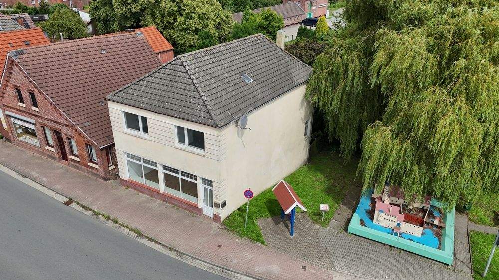 Renovierte Obergeschosswohnung zentral in Oldersum!