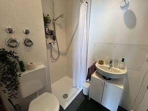 Gut vermietetes Appartement in Mainz-Bretzenheim mit Dachterrasse, Balkon, Einbauküche & Stellplatz – 55128 Mainz – Vorschaubild 7