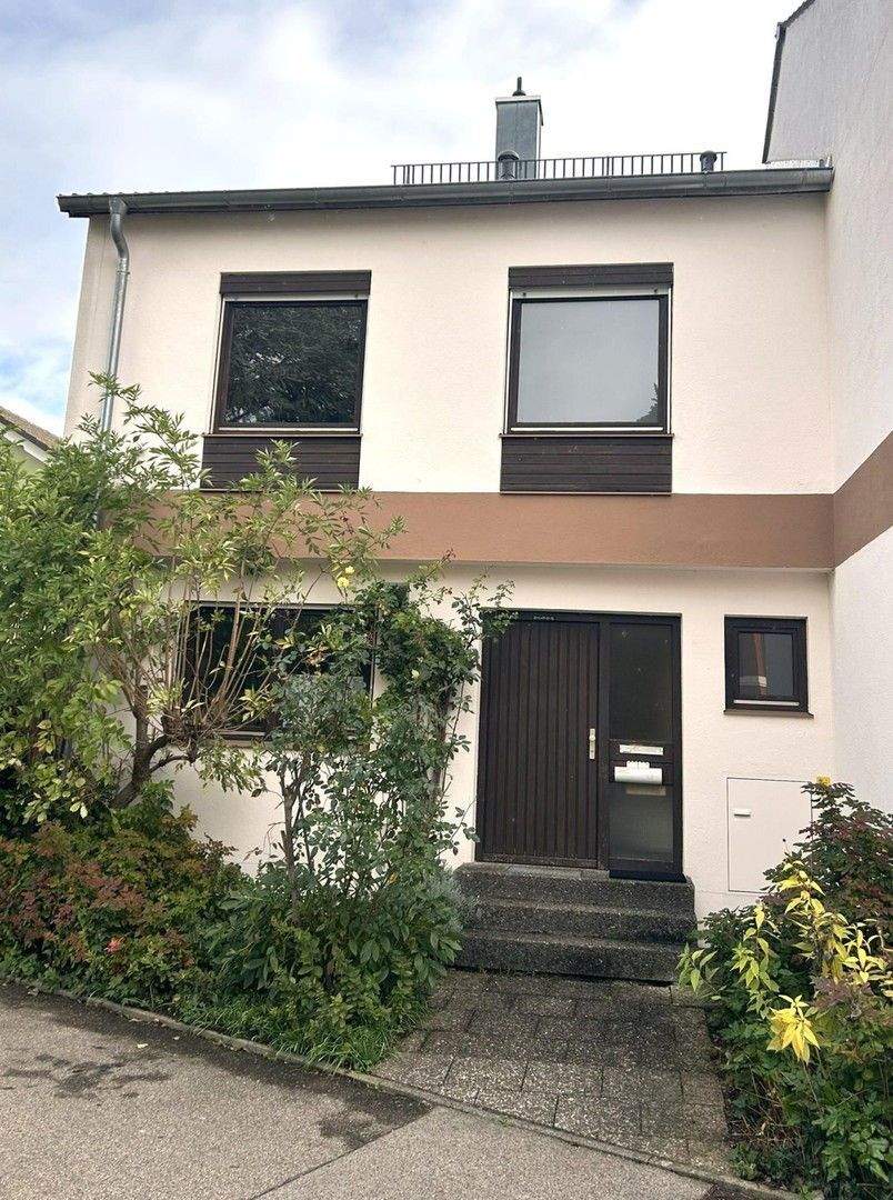 Hübsches, gepflegtes Reiheneckhaus in Göggingen Süd – Augsburg – Bild 1 von 9