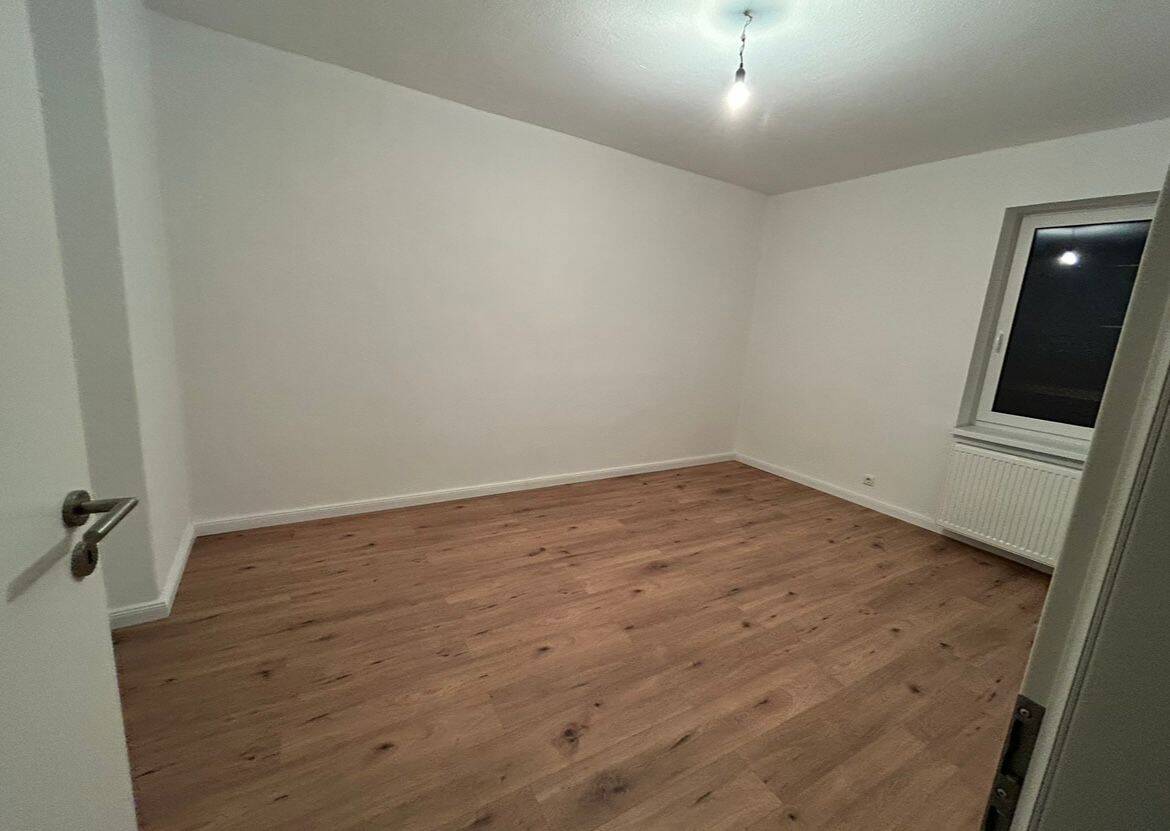 Renovierte 3-Zimmer-Wohnung mit Einbauküche – Bezugsfrei ab 01.07.!! – Magdeburg – Vorschaubild 3