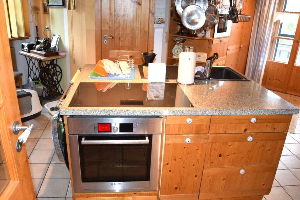 Exklusives ZWEI/MEHRPARTEIENHAUS im Landhausstil: moderne Technik, einzigartiges Anwesen – Neureichenau – Vorschaubild 5