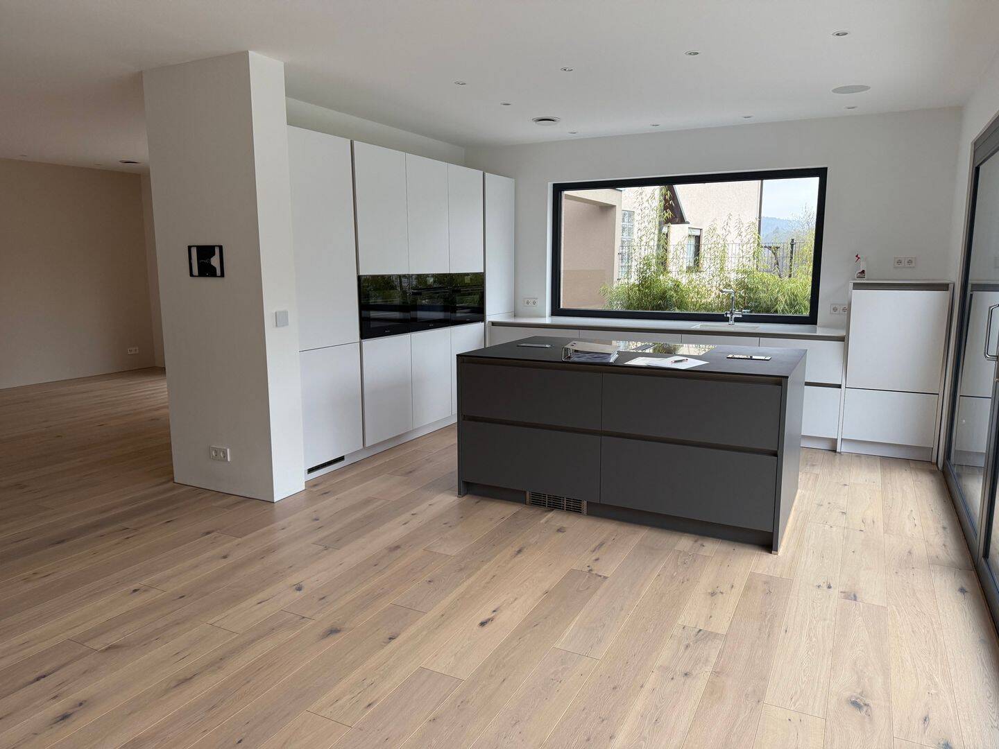Modernes Einfamilienhaus mit Smarthome, Küche und Garten – Partenstein – Vorschaubild 3