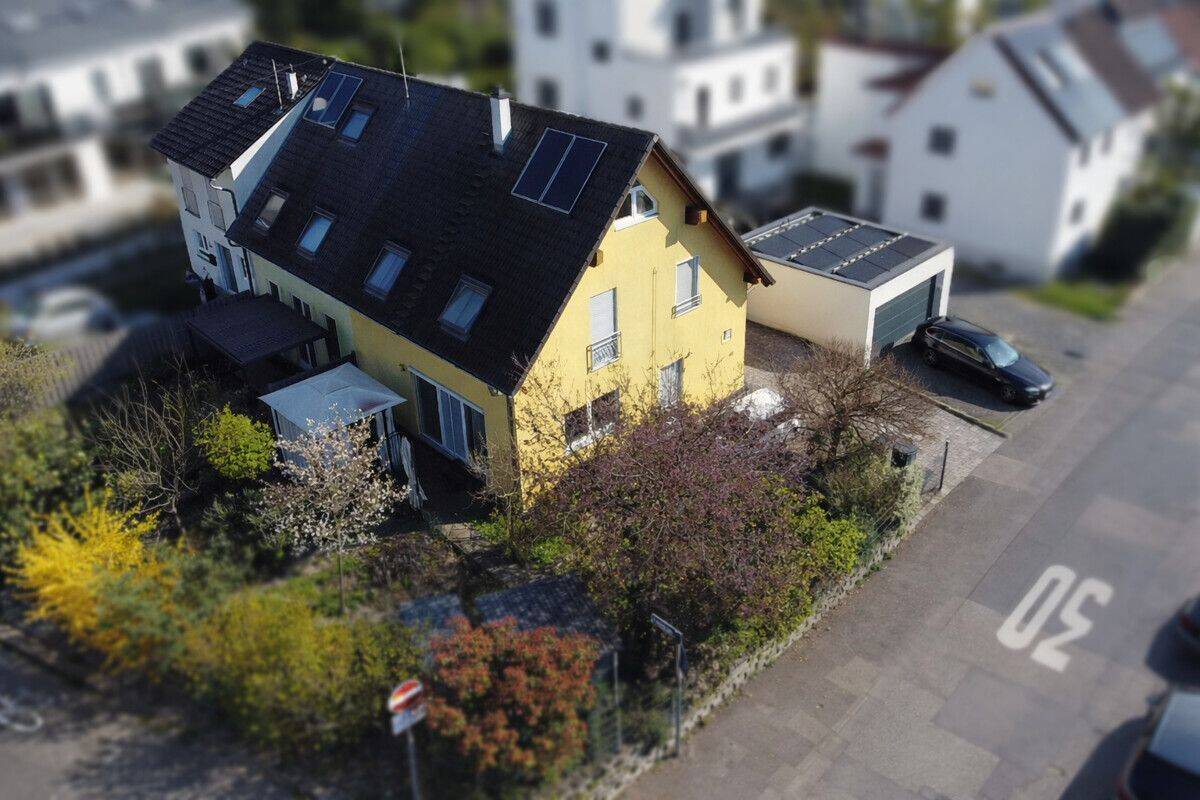 Direkt einziehen & wohlfühlen! Hochwertiges EFH mit Garten und exklusiver Ausstattung in Wiesbaden! – Wiesbaden – Vorschaubild 4