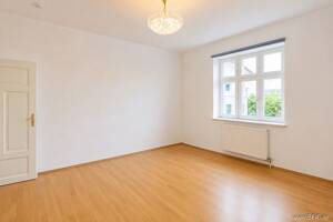 Bezugsfreie gepflegte Altbauwohnung mit Balkon im Münchner Westend – 80339 München – Vorschaubild 5