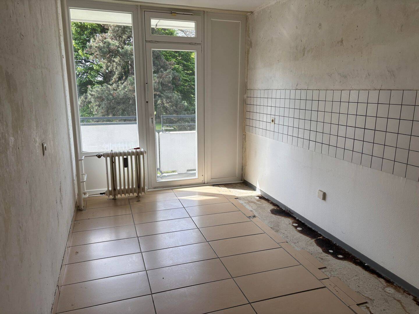 Raum für einen neuen Lebensabschnitt: Renovierungsbedürftige 3-Zimmer Wohnung in Krefeld - Uerdingen – Krefeld – Vorschaubild 5