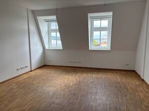 * moderne 1 Zimmerwohnung mit Loggia in saniertem Altbau * – 1277 Dresden – Vorschaubild 7
