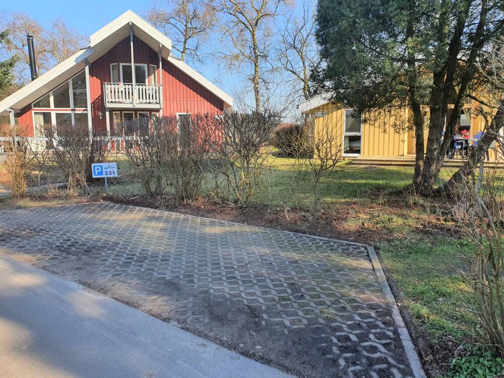 Freistehendes FH in attraktiver Lage & großzügigem Grundstück! – Mirow – Vorschaubild 3