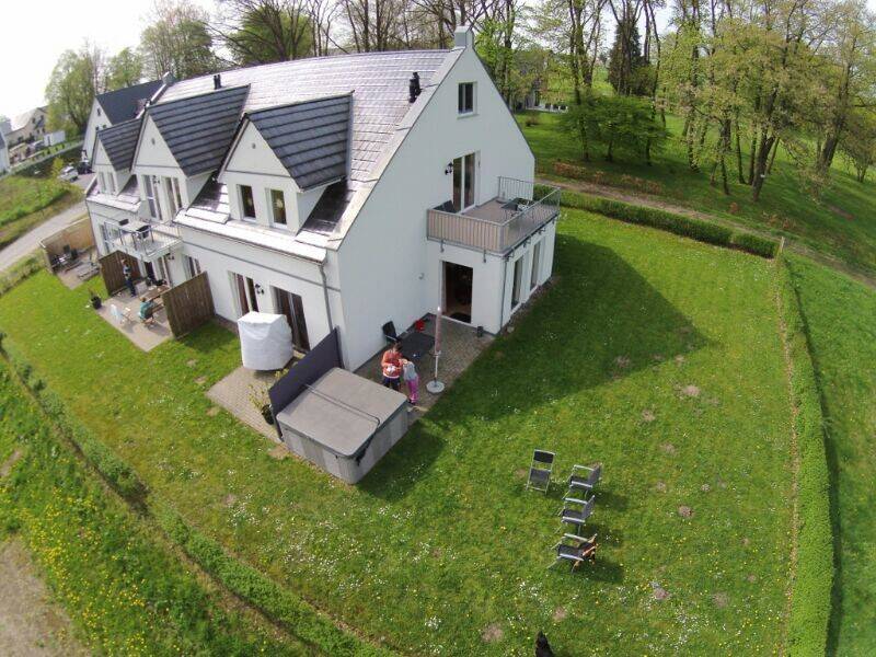 Maisonette-Ferien(t)räume am Abschlag 1 des Schloss Course Land Fleesensee
