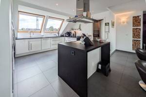 Penthouse-Wohnung - VIP Zugang mit Aufzug - Dachterrasse - Tiefgarage - Ladesäule* – 45481 Mülheim an der Ruhr – Vorschaubild 8