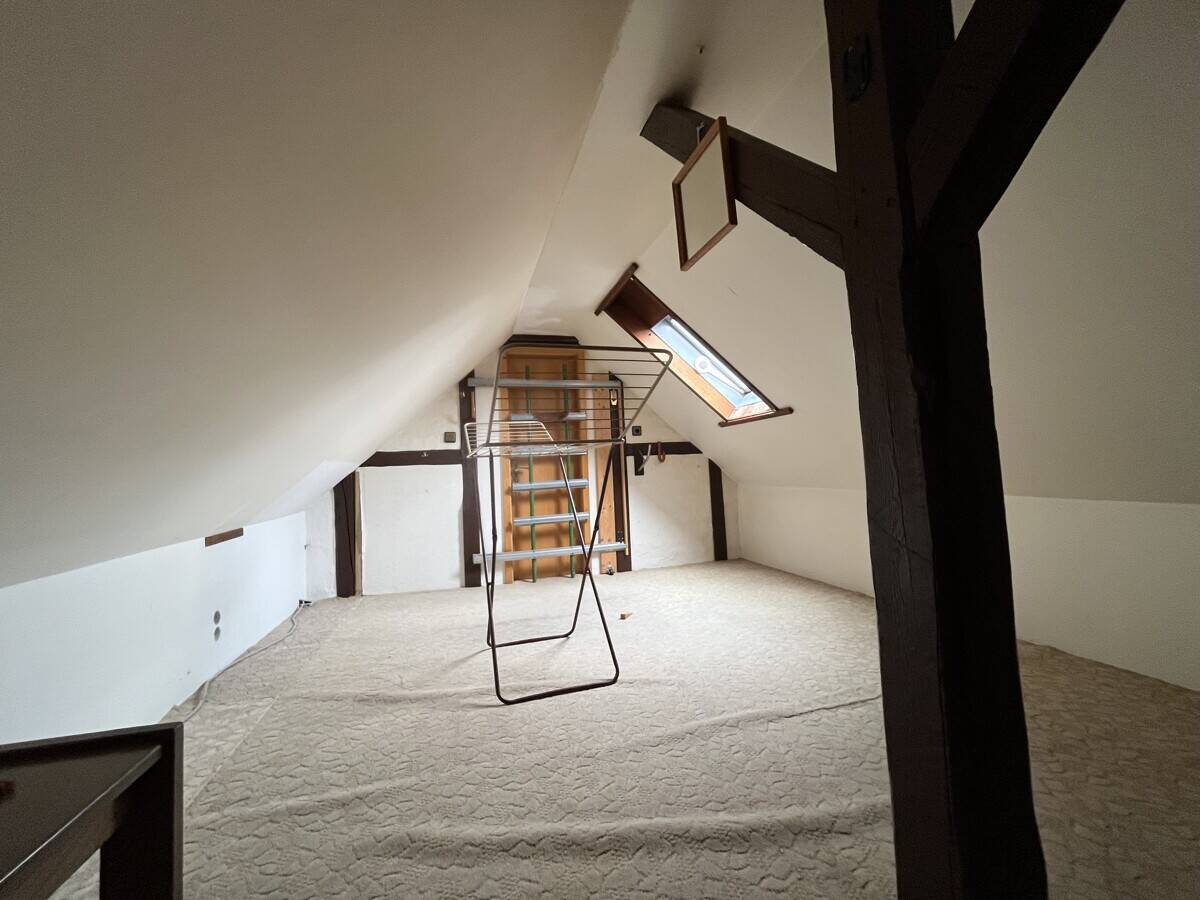 Vielseitiges Einfamilienhaus mit 8 Zimmern, Garten & Gewerbeeinheit für Familien oder Kapitalanleger – Großalmerode – Vorschaubild 8
