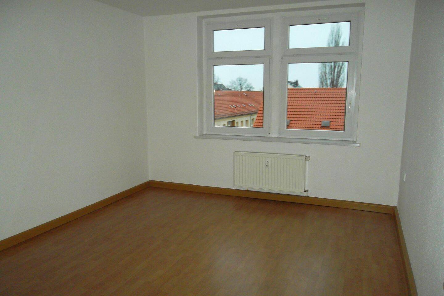 Über den Dächern von Chemnitz - Charmante Maisonette mit 2 Bädern & Einbauküche – Chemnitz – Vorschaubild 4