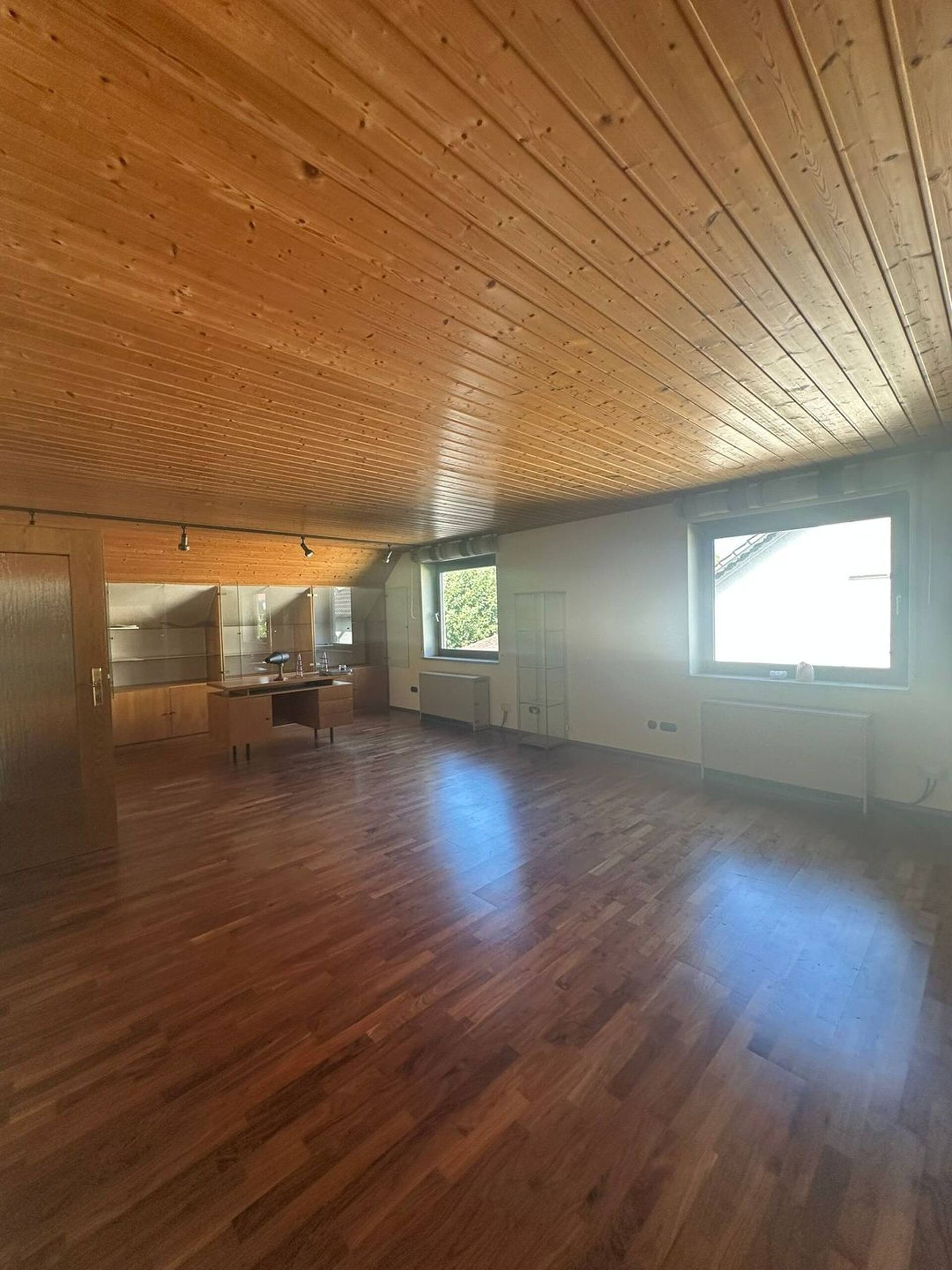 Haus in 93128 Regenstauf mit 208 m² kaufen