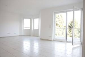 Modernes Wohnen mit Weitblick: Stilvolle Maisonette-Wohnung – 33619 Bielefeld – Vorschaubild 5