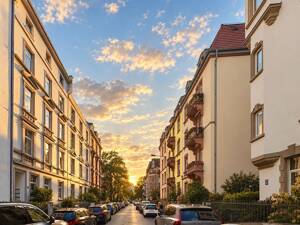Stilvolle 2-Zimmer-Altbauwohnung in bester Lage im Nordend-West – 60318 Frankfurt am Main – Vorschaubild 7