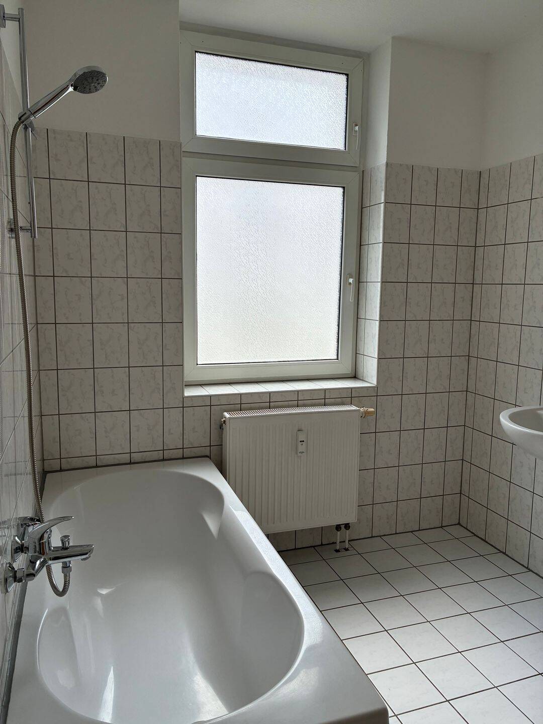 Frisch renovierte 1-Zimmer-Wohnung in Magdeburg-Sudenburg – Magdeburg – Vorschaubild 6