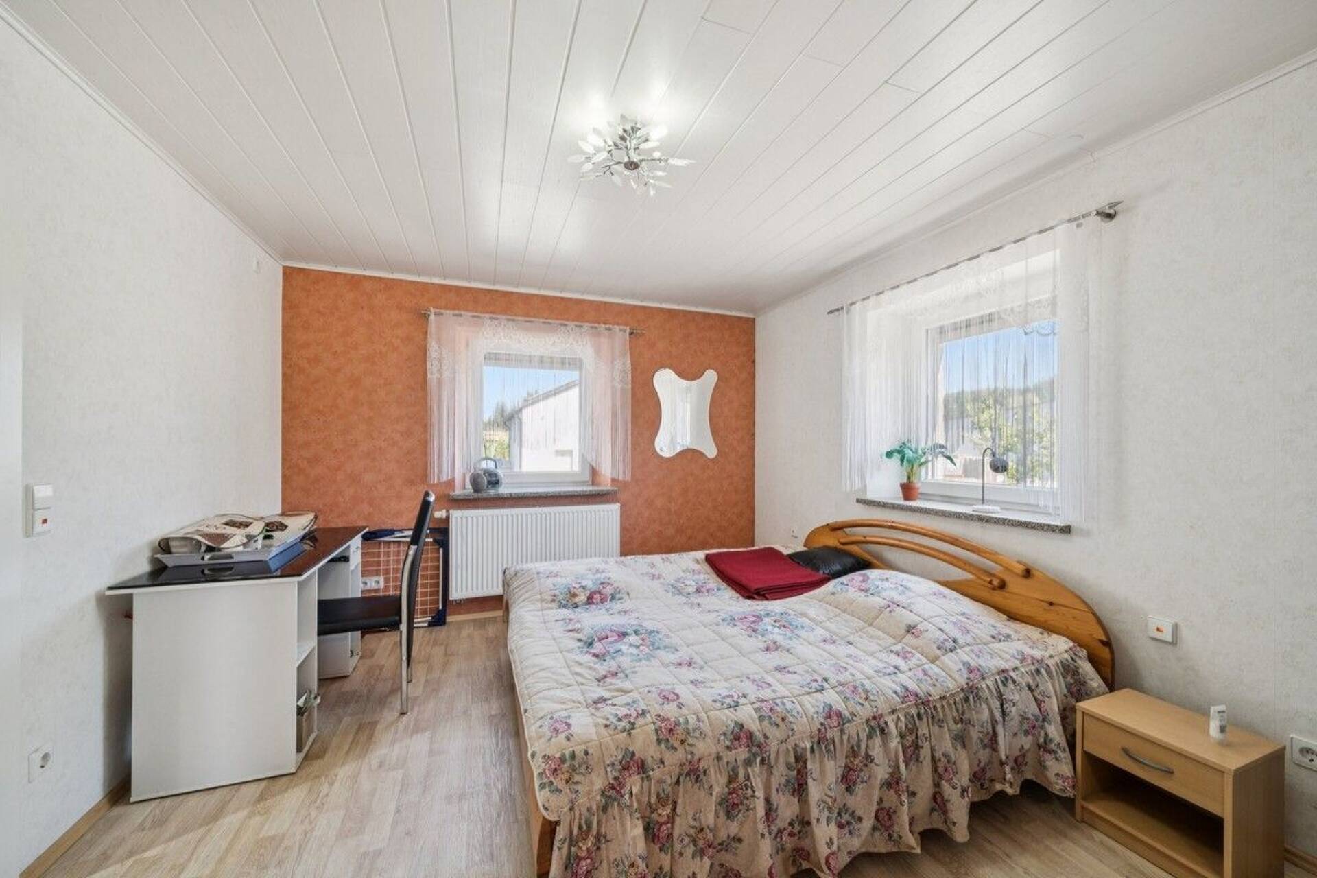 Haus in 92697 Georgenberg / Waldkirch mit 477 m² kaufen