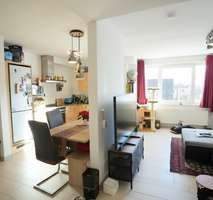 Wunderschöne 3,5 Zimmer Penthouse Maisonettenwohnung mit Balkon Mitten in Stuttgart West – Stuttgart – Vorschaubild 2