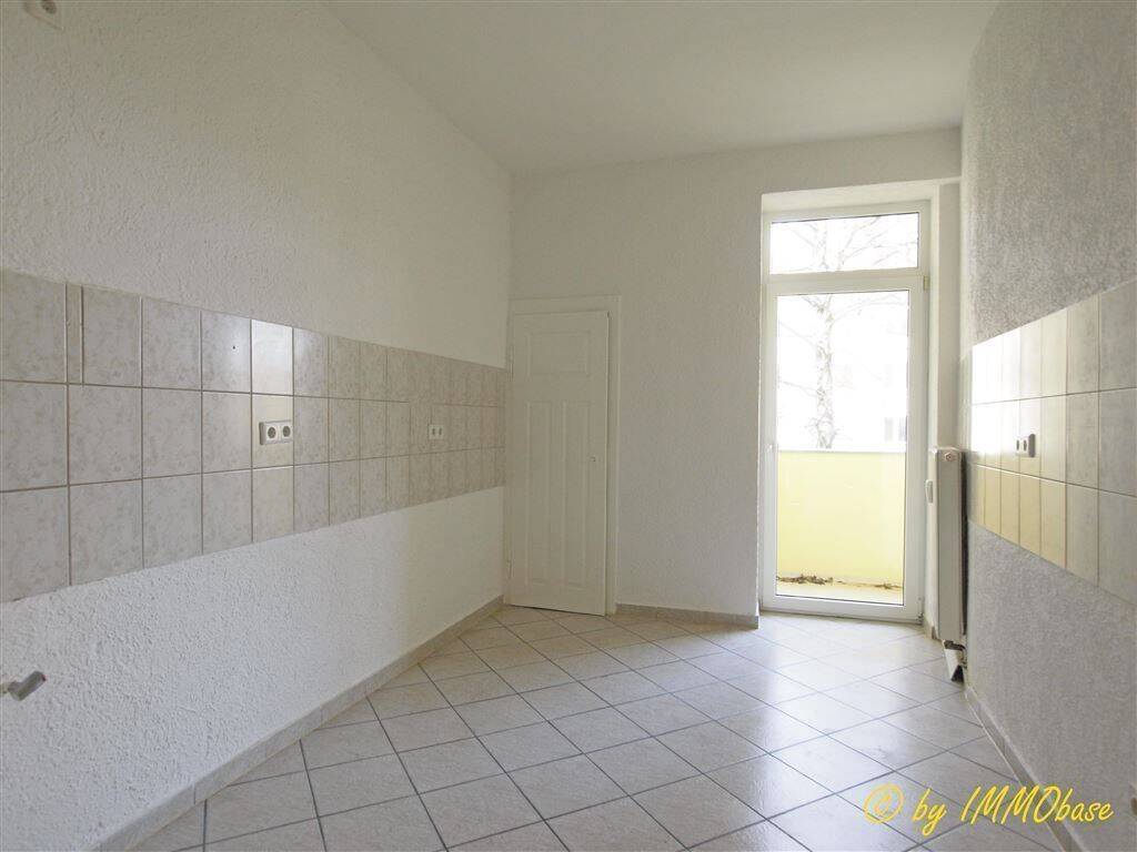Attraktives Mehrfamilienhaus mit befahrbarem Grundstück in Bernsdorf! – Chemnitz – Vorschaubild 6