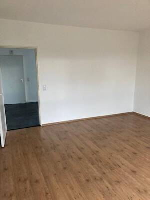 Großzügige Wohnung mit ausgebauten Kellerräumen und Terrasse in Reinshagen – 42857 Remscheid – Vorschaubild 5