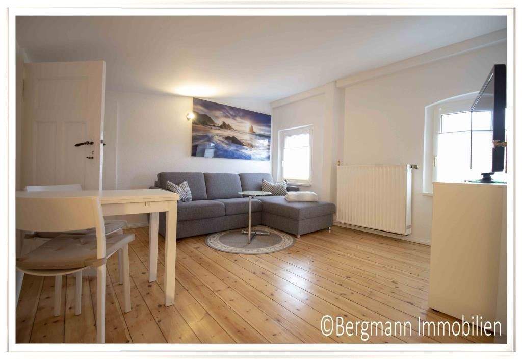 ideal für Polizeischüler - bezugsfrei ab 02.12.2025 - möbliertes Zimmer, für eine Person in Oran