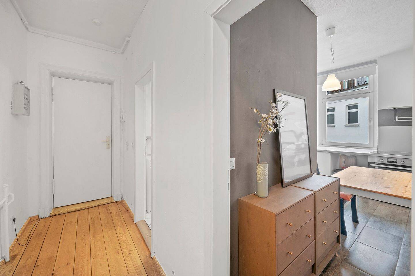 *Ruhig gelegen & lichtdurchflutet* 2-Zimmer-Altbauwohnung mit Flair im Boxhagener Kiez! – Berlin – Vorschaubild 7