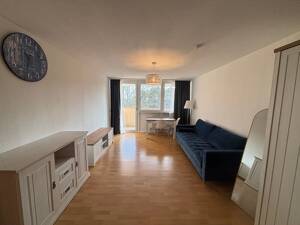 Schöne, möblierte 1,5-Zimmer-Wohnung in Erlangen-Büchenbach! – 91056 Erlangen – Vorschaubild 2