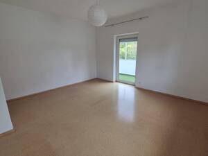 2 Zimmer-Wohnung mit Wintergarten ideal für WG/Pärchen, verkehrsgünstig – 81249 München – Vorschaubild 8