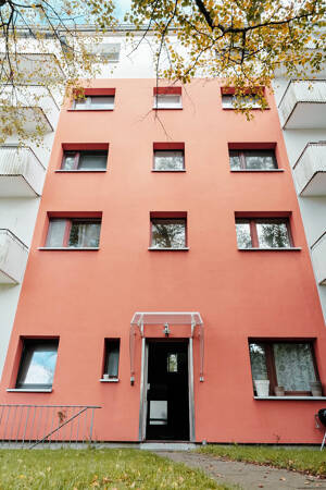 Stilvolle 2-Zimmer-Wohnung – 2025 komplett saniert & voll möbliert sofort bezugsfrei in Eimsbüttel – 20257 Hamburg – Vorschaubild 2