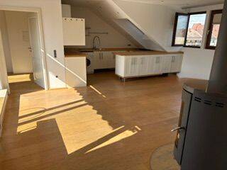 Über den Dächern - 3 Zimmer Wohnung mit Loggia in Bestlage – Nürnberg – Vorschaubild 3