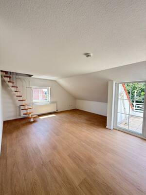 Komplett renovierte 3-Zimmer-Maisonettewohnung mit ausgebautem Spitzboden und Wallbox in Paderborn – 33102 Paderborn – Vorschaubild 4