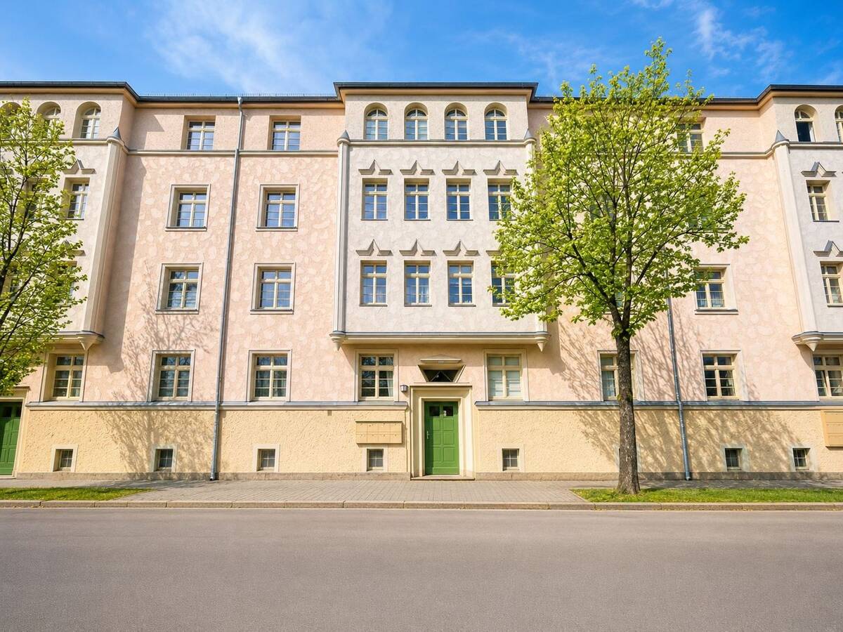 Attraktive 3-Raum-Wohnung für Eigennutzer und Anleger – 4129 Leipzig – Bild 1 von 6
