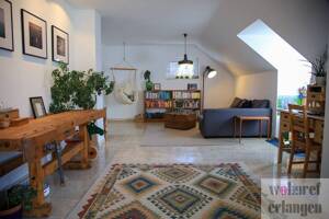 Vermietet wird eine schöne 3 Zimmer Wohnung am Burgberg von Erlangen