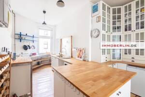 IMMOBERLIN.DE - Charmante Altbauwohnung mit Balkon in exzellentem Zustand am Park – 10967 Berlin – Vorschaubild 6