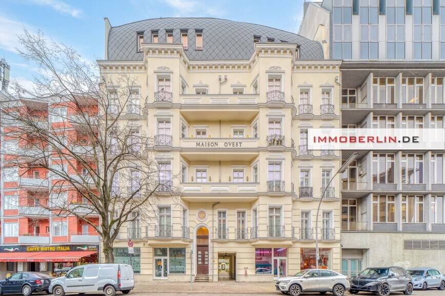 IMMOBERLIN.DE - Toplage! Exquisite Altbauwohnung mit großem Balkon am KaDeWe – Berlin – Vorschaubild 2