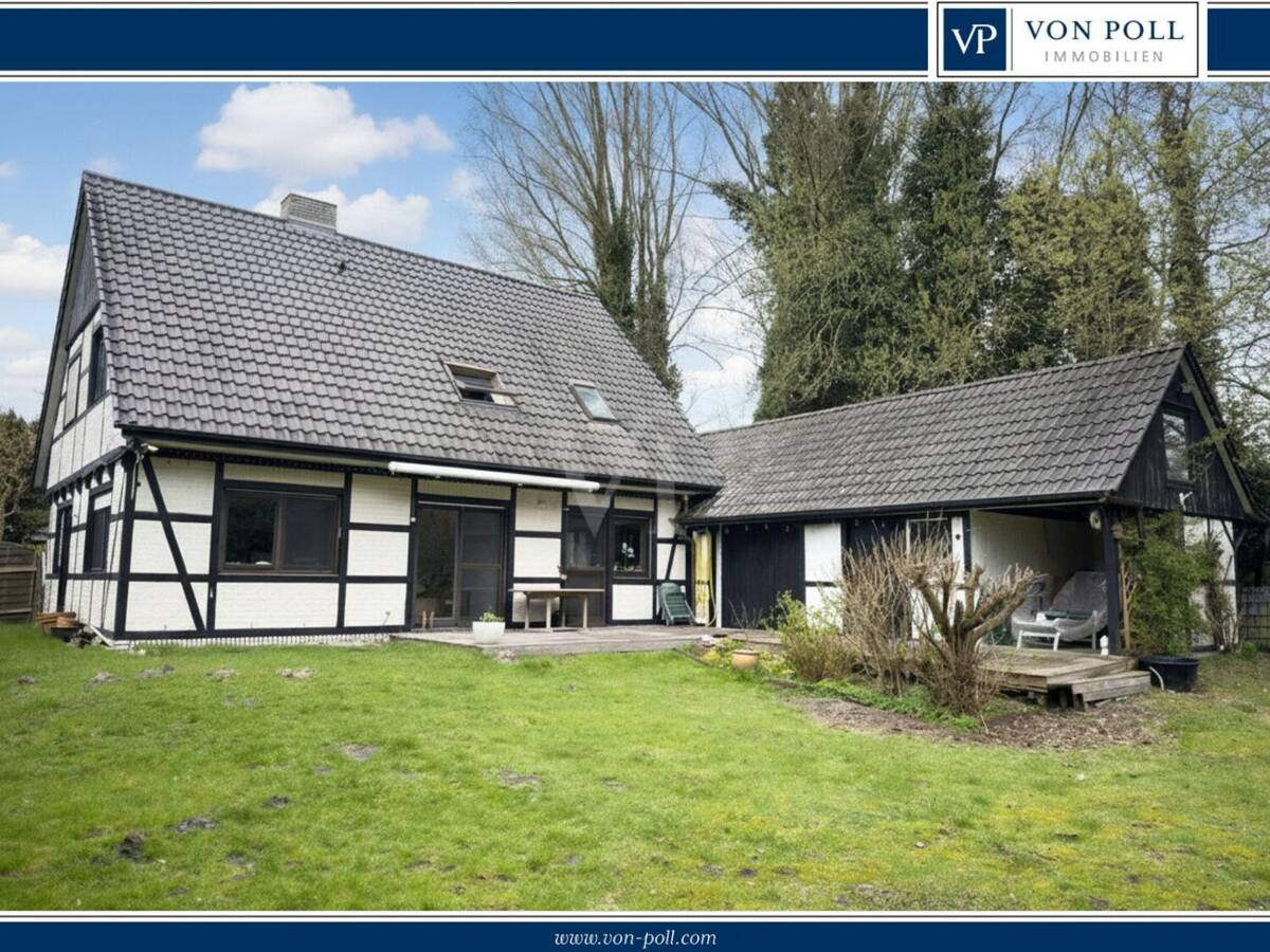Bezugsfreies EFH mit großem Grundstück in traumhafter Lage – 26133 Oldenburg – Bild 1 von 9