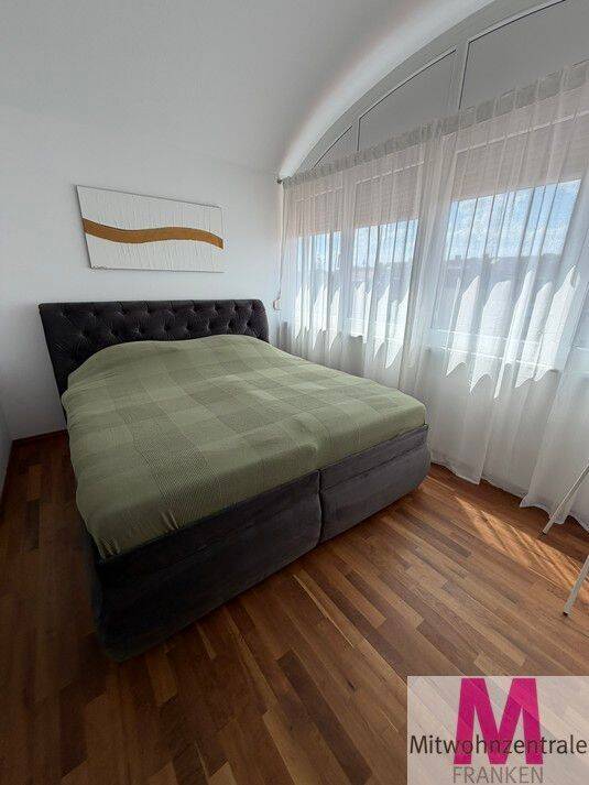 Klimatisierte Maisonett-Wohnung über den Dächern von Nürnberg – Nürnberg – Vorschaubild 3